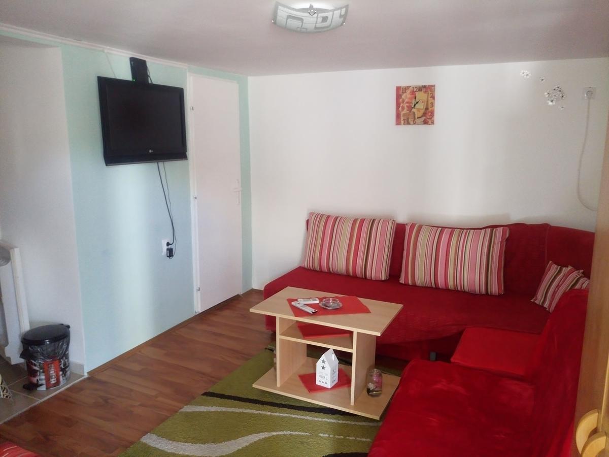 Apartmani Jankovic Връдник Екстериор снимка
