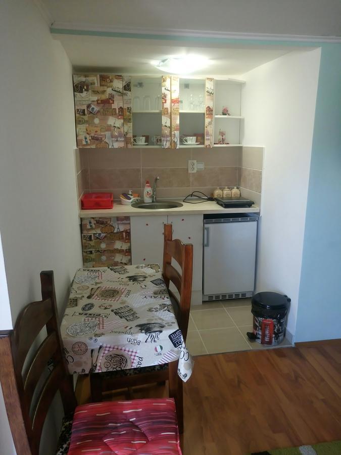 Apartmani Jankovic Връдник Екстериор снимка