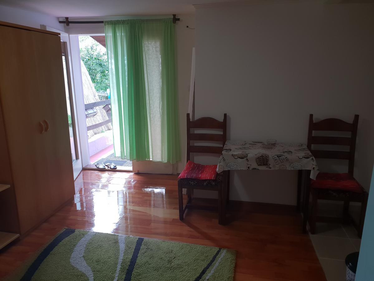Apartmani Jankovic Връдник Екстериор снимка